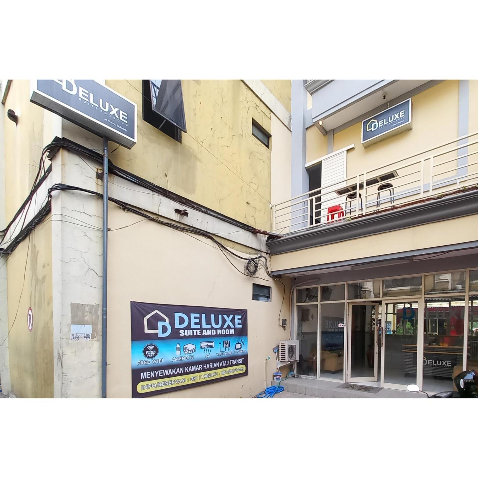 Reddoorz At Deluxe Hotel Near Terminal Purabaya Bungurasih Sidoarjo Exterior foto